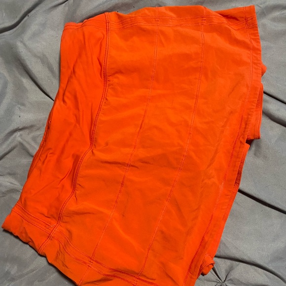 Lululemon golf/tennis skirt - Picture 2 of 4